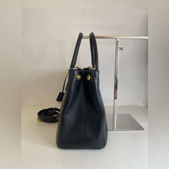 Prada Saffiano Galleria Double Zip Tote Bag - Picture 5 of 15